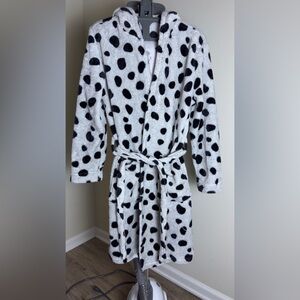Disney Black and White Fleece Robe